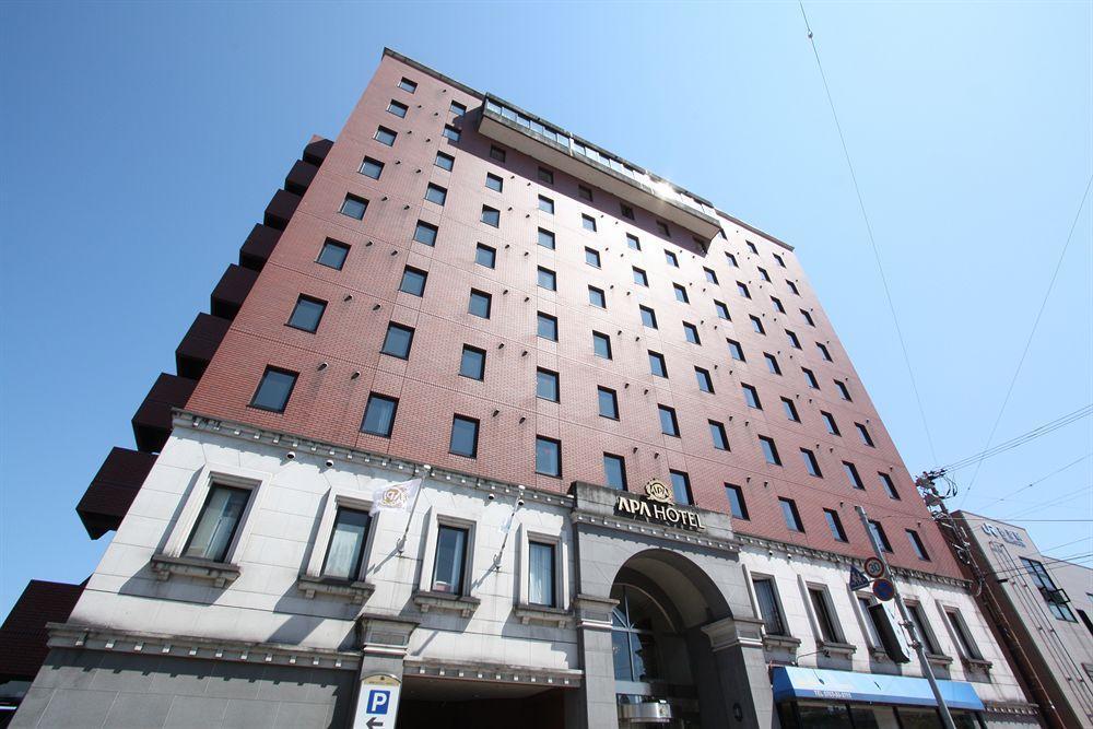 Apa Hotel Tonami Ekimae Exterior photo